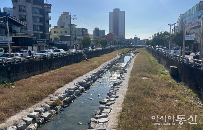 박동식 사천시장, 9년 걸친 대장정의 삼천포천 생태하천 복원사업 완수