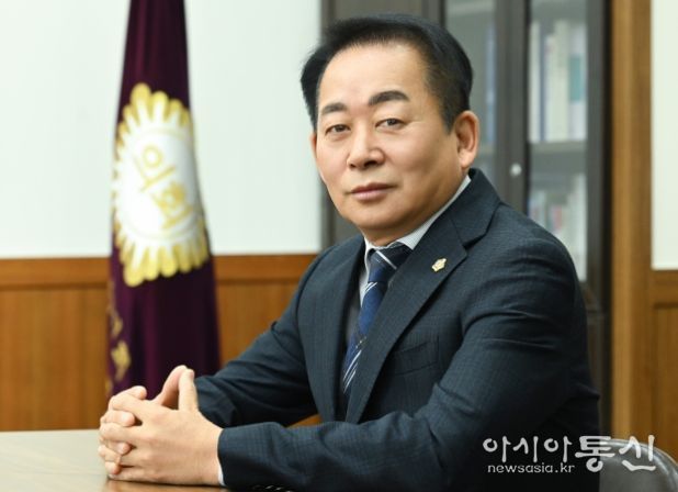 김연균 의정부시의회 의장