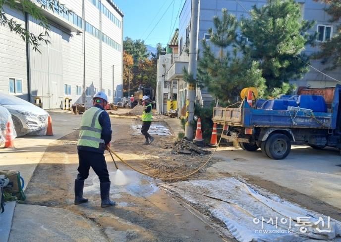 미세먼지 저감을 위한 공사장 살수작업